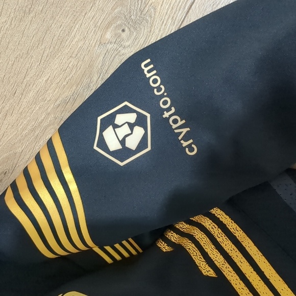 UFC Venum Cripto Full Zip Black - Gold  (Personalized) Hoodie Men's Size medium - Picture 4 of 12